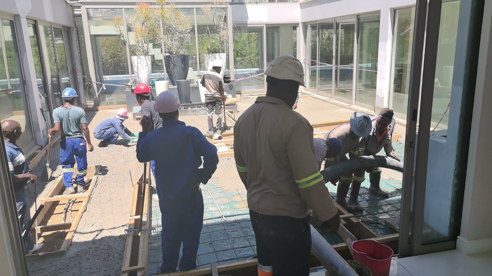 SABS approved concrete & steel
Fixed price per m² - no hidden costs
Engineer certificates available
1-year workmanship guarantee
NHBRC compliant